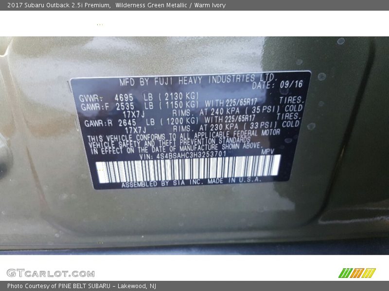 Wilderness Green Metallic / Warm Ivory 2017 Subaru Outback 2.5i Premium