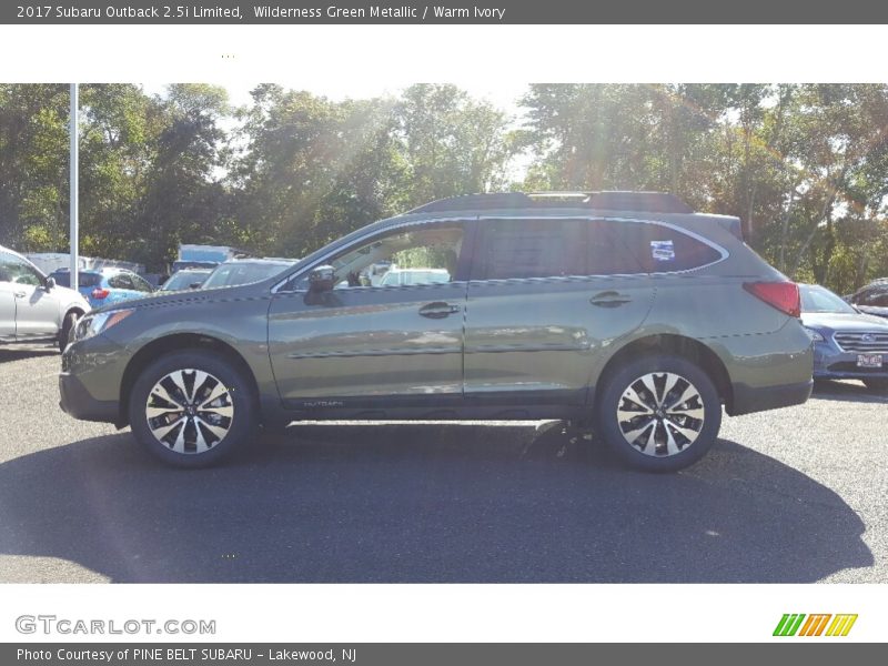 Wilderness Green Metallic / Warm Ivory 2017 Subaru Outback 2.5i Limited