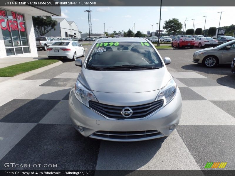 Brilliant Silver / Charcoal 2014 Nissan Versa Note SV