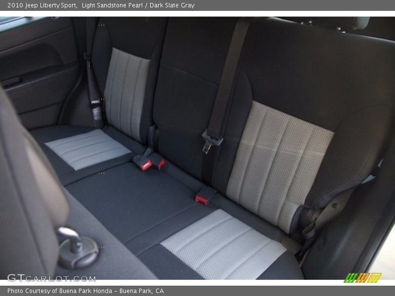 Light Sandstone Pearl / Dark Slate Gray 2010 Jeep Liberty Sport