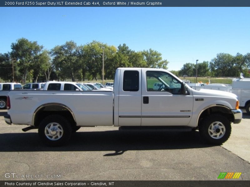 Oxford White / Medium Graphite 2000 Ford F250 Super Duty XLT Extended Cab 4x4