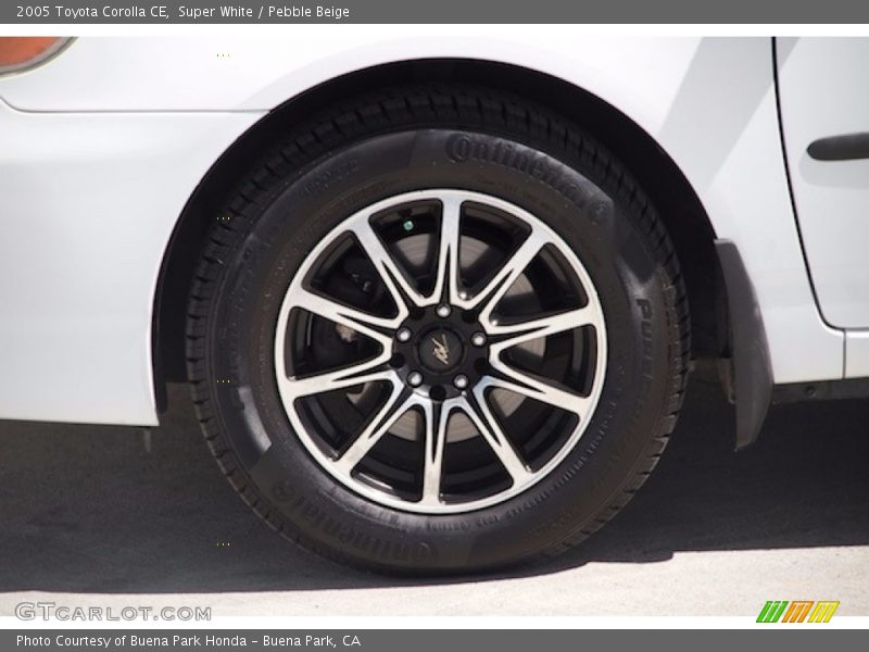 Super White / Pebble Beige 2005 Toyota Corolla CE
