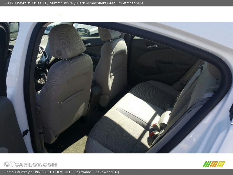 Summit White / Dark Atmosphere/Medium Atmosphere 2017 Chevrolet Cruze LT