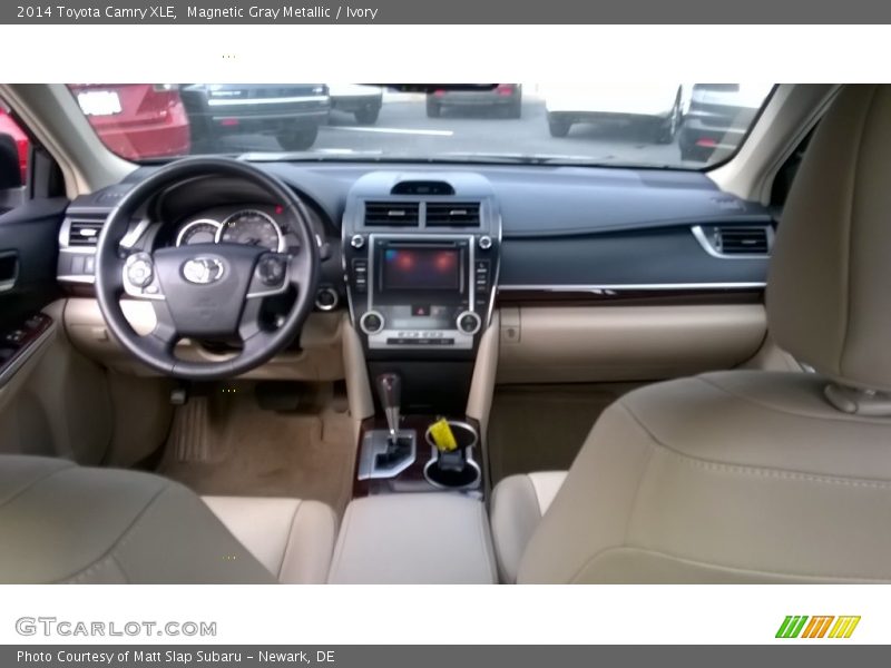 Magnetic Gray Metallic / Ivory 2014 Toyota Camry XLE