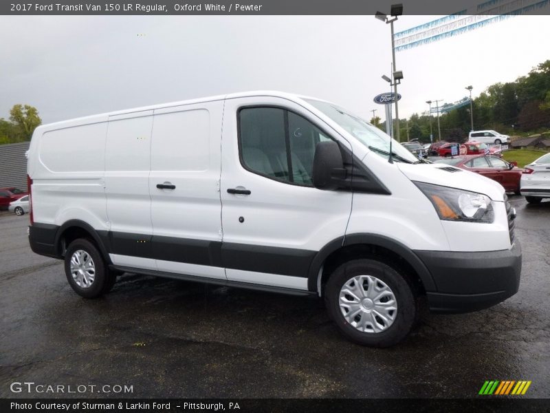 Front 3/4 View of 2017 Transit Van 150 LR Regular