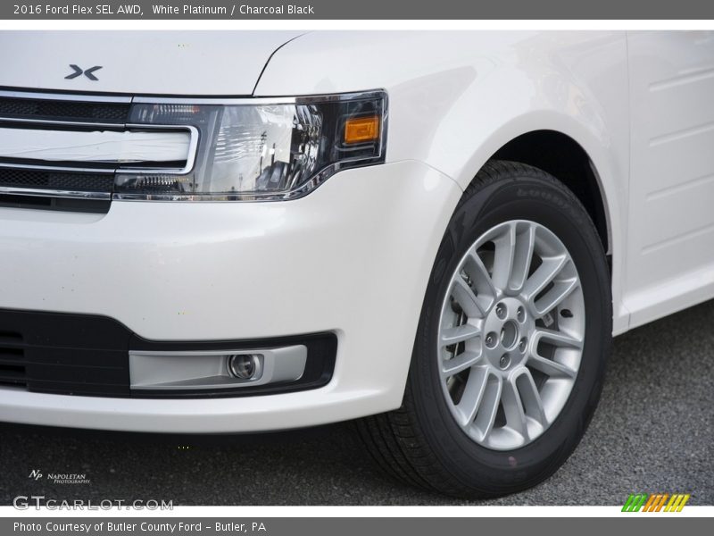 White Platinum / Charcoal Black 2016 Ford Flex SEL AWD