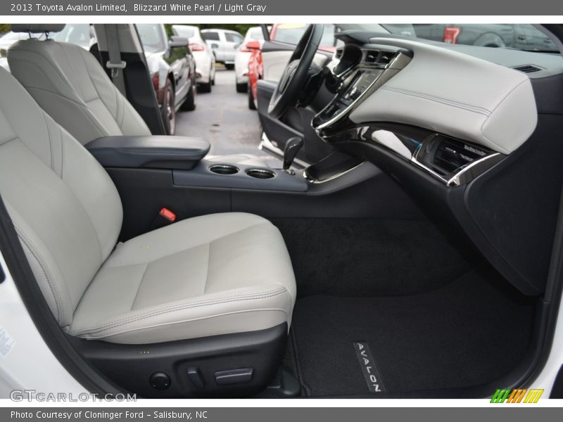 Blizzard White Pearl / Light Gray 2013 Toyota Avalon Limited