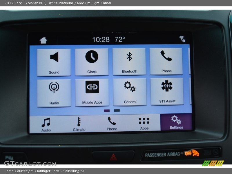 White Platinum / Medium Light Camel 2017 Ford Explorer XLT