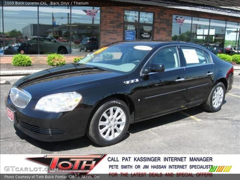 Black Onyx / Titanium 2009 Buick Lucerne CXL