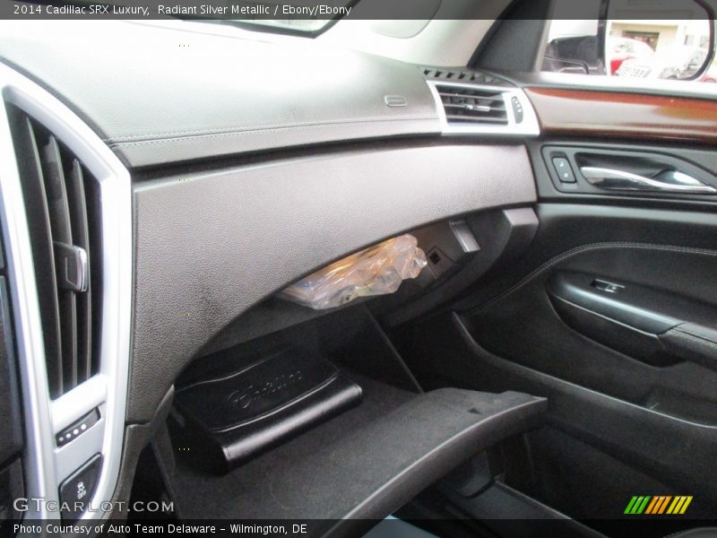 Radiant Silver Metallic / Ebony/Ebony 2014 Cadillac SRX Luxury