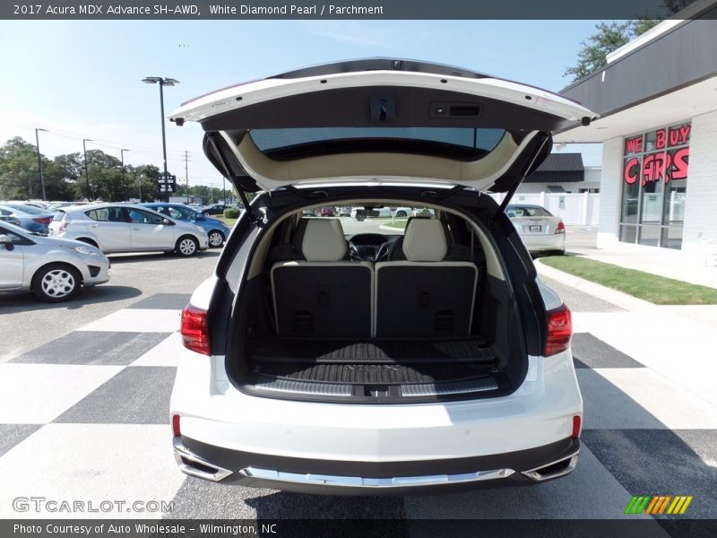 White Diamond Pearl / Parchment 2017 Acura MDX Advance SH-AWD