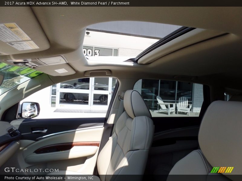 White Diamond Pearl / Parchment 2017 Acura MDX Advance SH-AWD