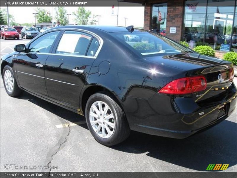 Black Onyx / Titanium 2009 Buick Lucerne CXL