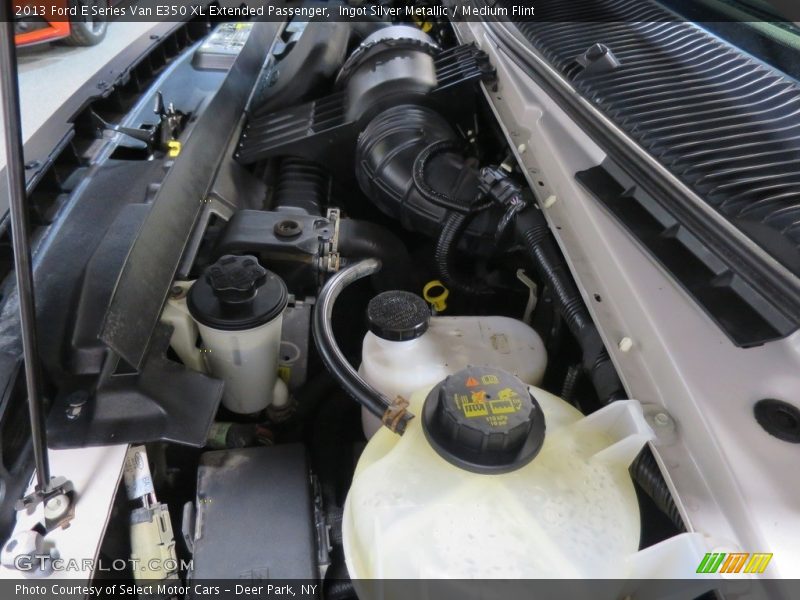 Ingot Silver Metallic / Medium Flint 2013 Ford E Series Van E350 XL Extended Passenger