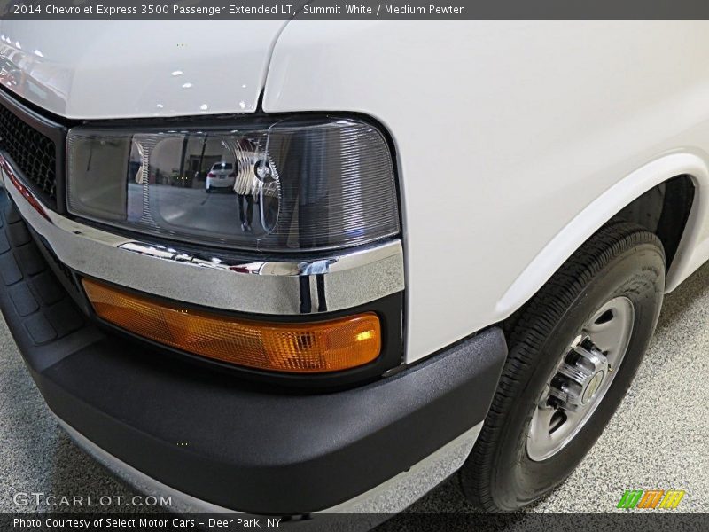 Summit White / Medium Pewter 2014 Chevrolet Express 3500 Passenger Extended LT