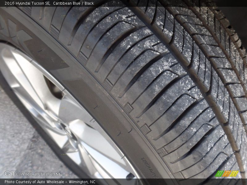 Caribbean Blue / Black 2016 Hyundai Tucson SE