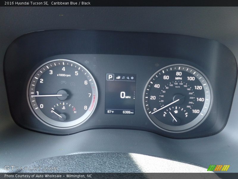 Caribbean Blue / Black 2016 Hyundai Tucson SE