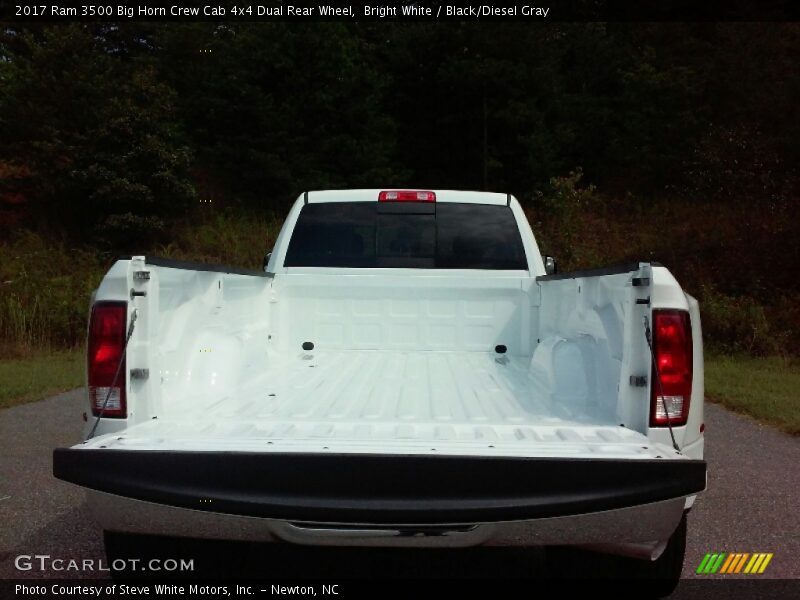 Bright White / Black/Diesel Gray 2017 Ram 3500 Big Horn Crew Cab 4x4 Dual Rear Wheel