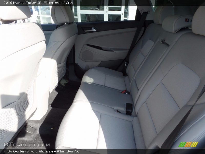 Winter White / Gray 2016 Hyundai Tucson SE