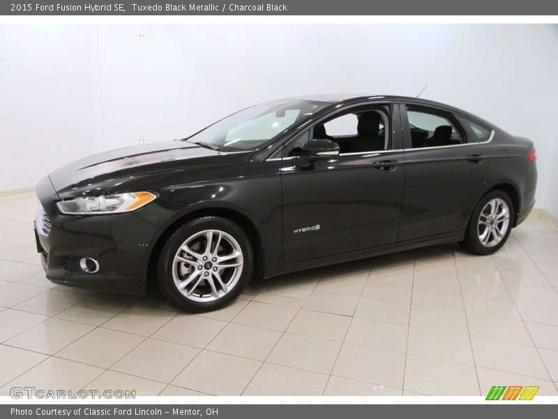Tuxedo Black Metallic / Charcoal Black 2015 Ford Fusion Hybrid SE