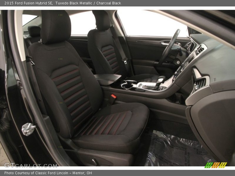 Tuxedo Black Metallic / Charcoal Black 2015 Ford Fusion Hybrid SE