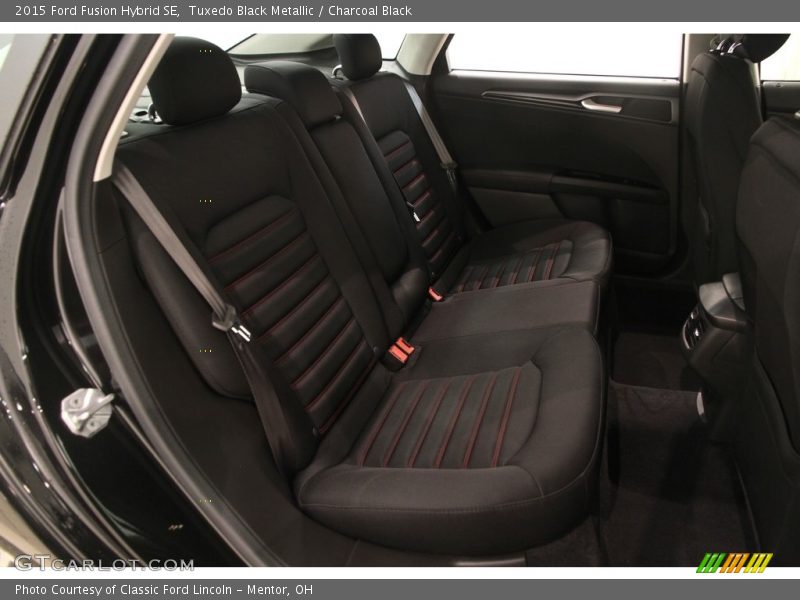 Tuxedo Black Metallic / Charcoal Black 2015 Ford Fusion Hybrid SE