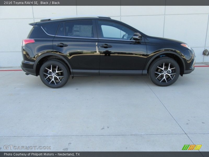  2016 RAV4 SE Black
