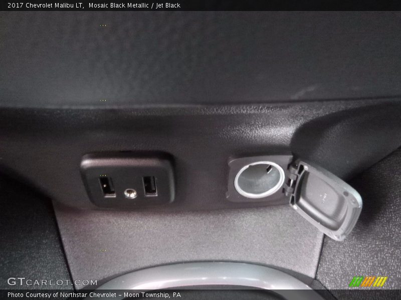Mosaic Black Metallic / Jet Black 2017 Chevrolet Malibu LT