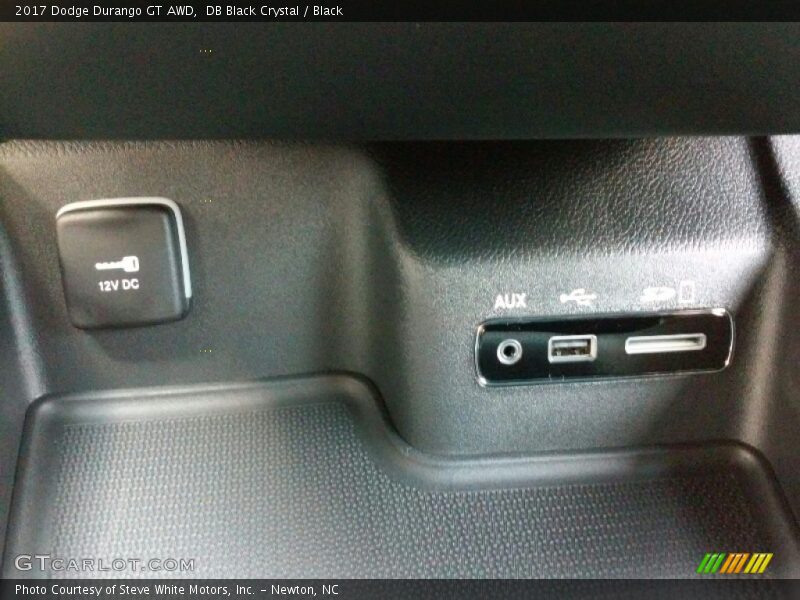 DB Black Crystal / Black 2017 Dodge Durango GT AWD