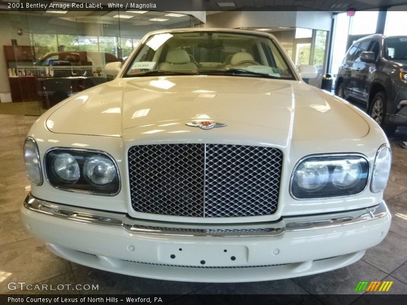 White / Magnolia 2001 Bentley Arnage Red Label