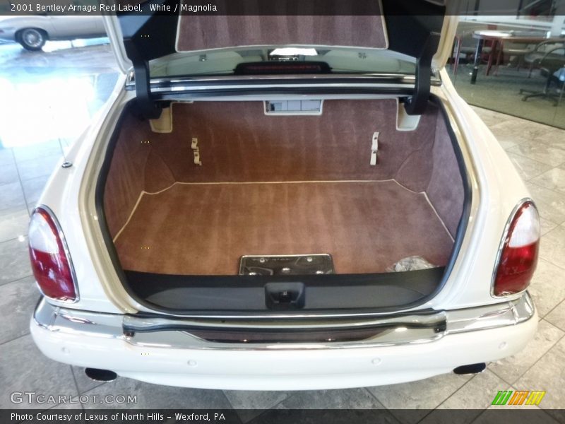 White / Magnolia 2001 Bentley Arnage Red Label