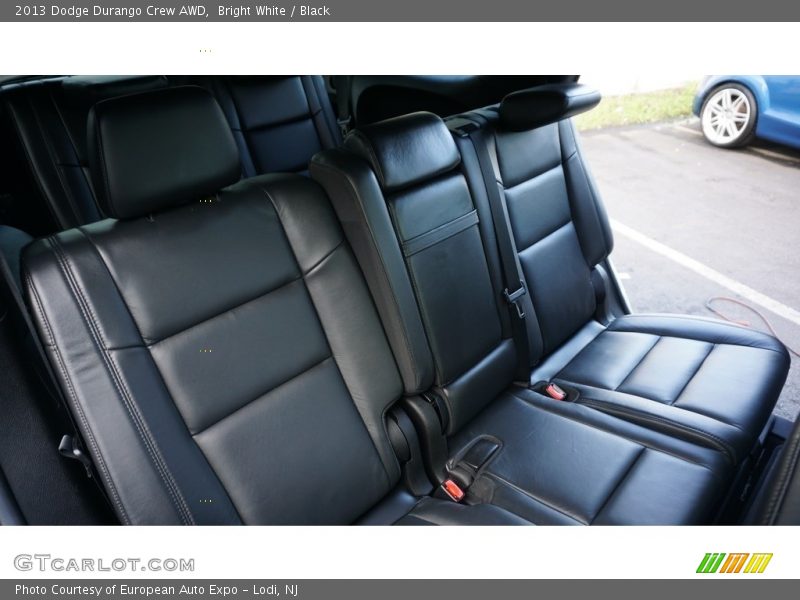 Bright White / Black 2013 Dodge Durango Crew AWD