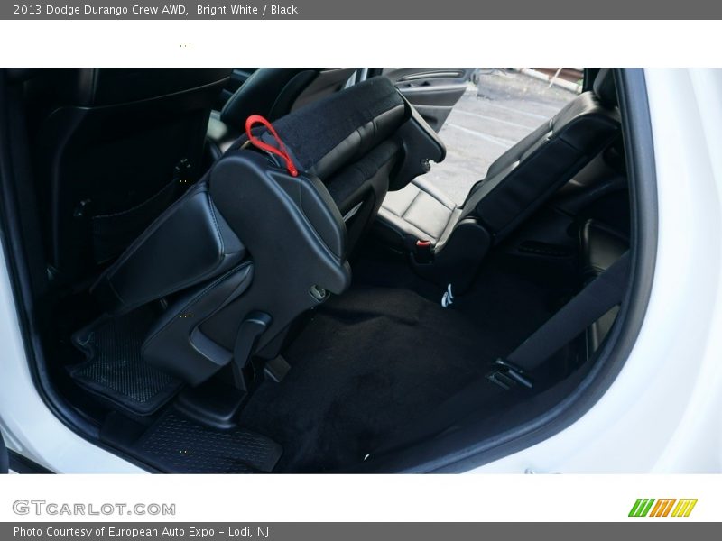 Bright White / Black 2013 Dodge Durango Crew AWD
