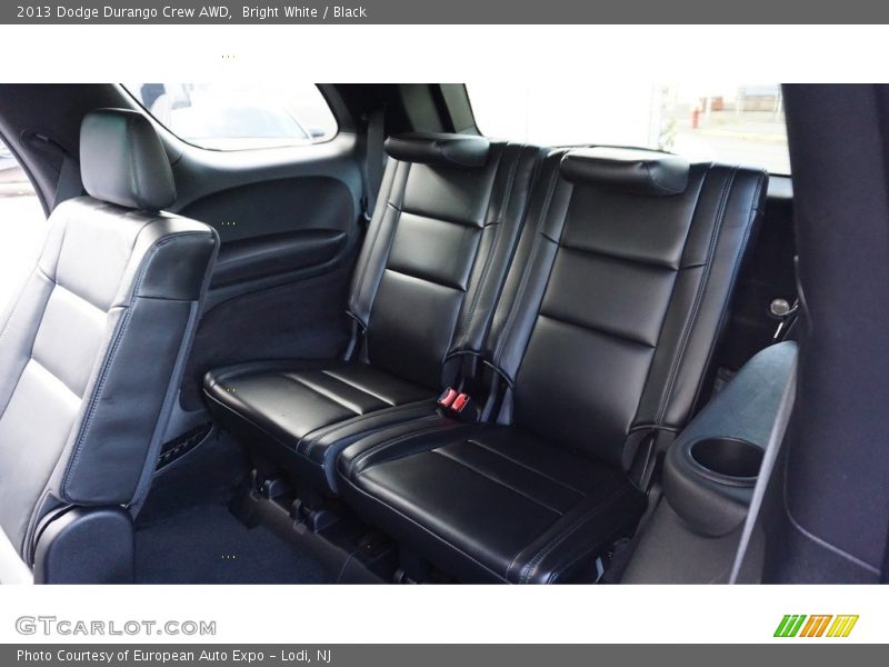 Bright White / Black 2013 Dodge Durango Crew AWD