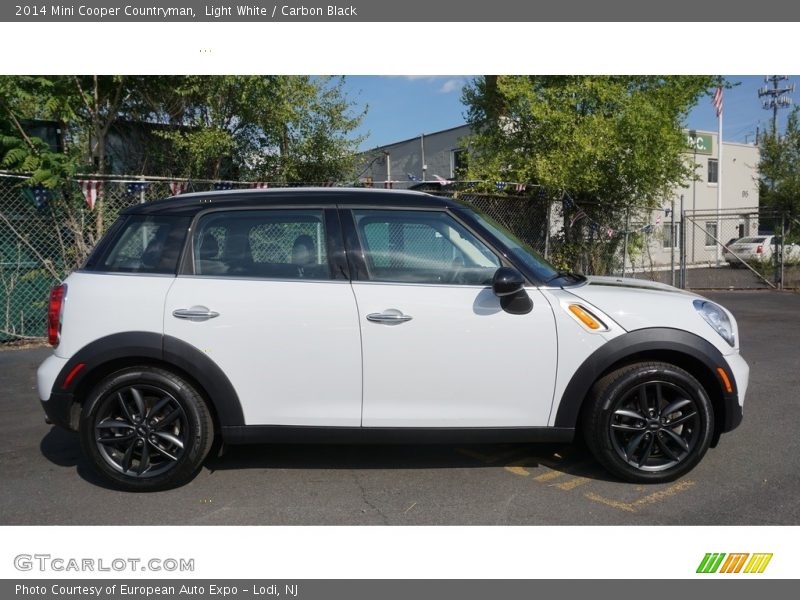 Light White / Carbon Black 2014 Mini Cooper Countryman