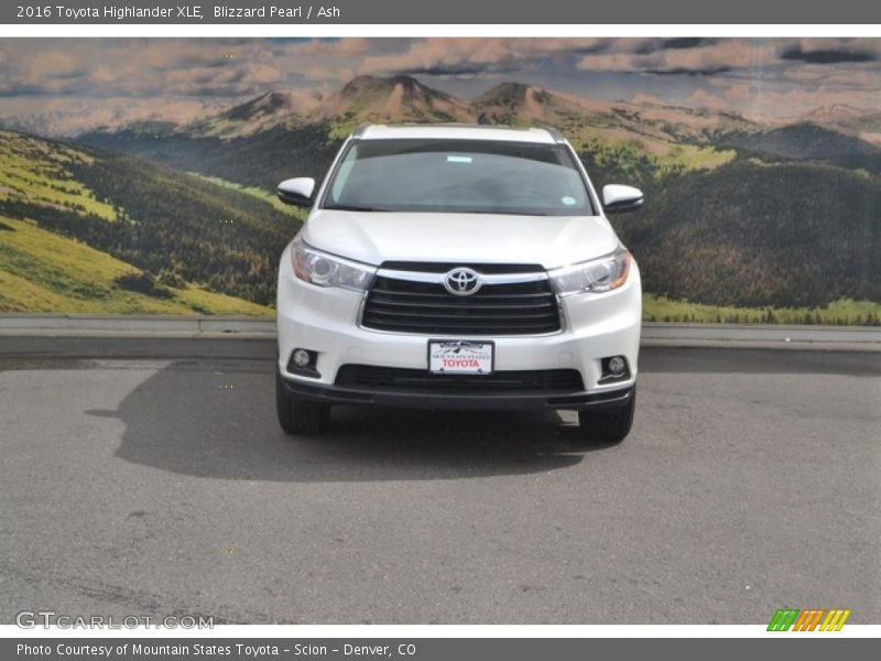 Blizzard Pearl / Ash 2016 Toyota Highlander XLE