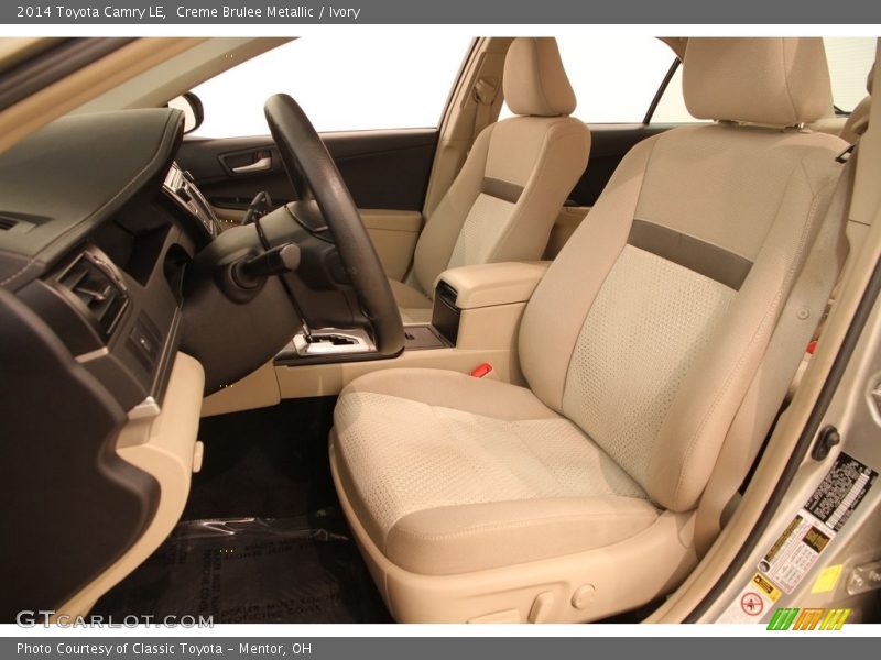 Creme Brulee Metallic / Ivory 2014 Toyota Camry LE