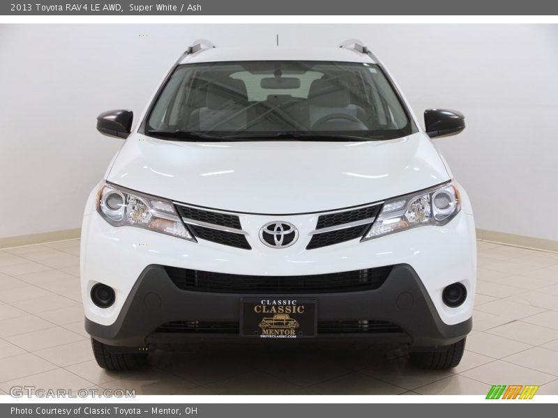 Super White / Ash 2013 Toyota RAV4 LE AWD
