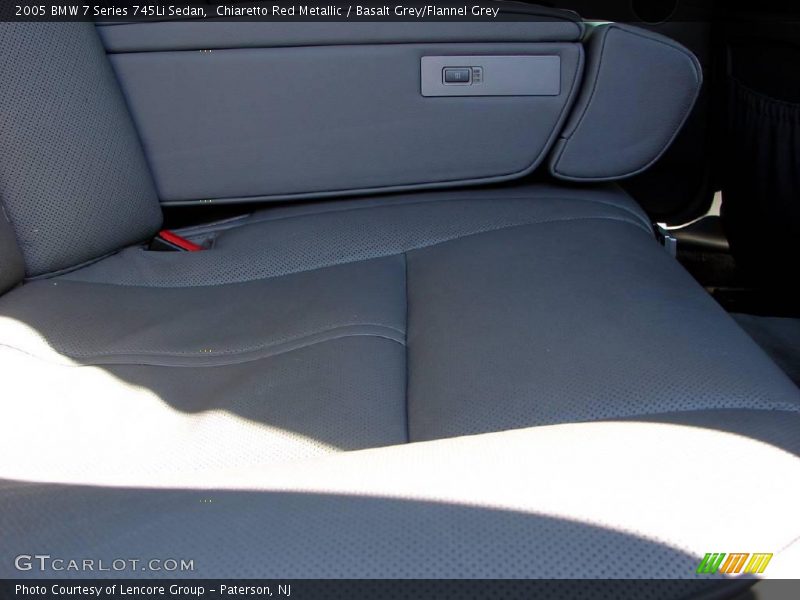 Chiaretto Red Metallic / Basalt Grey/Flannel Grey 2005 BMW 7 Series 745Li Sedan