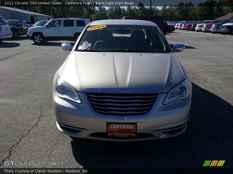 Cashmere Pearl / Black/Light Frost Beige 2013 Chrysler 200 Limited Sedan
