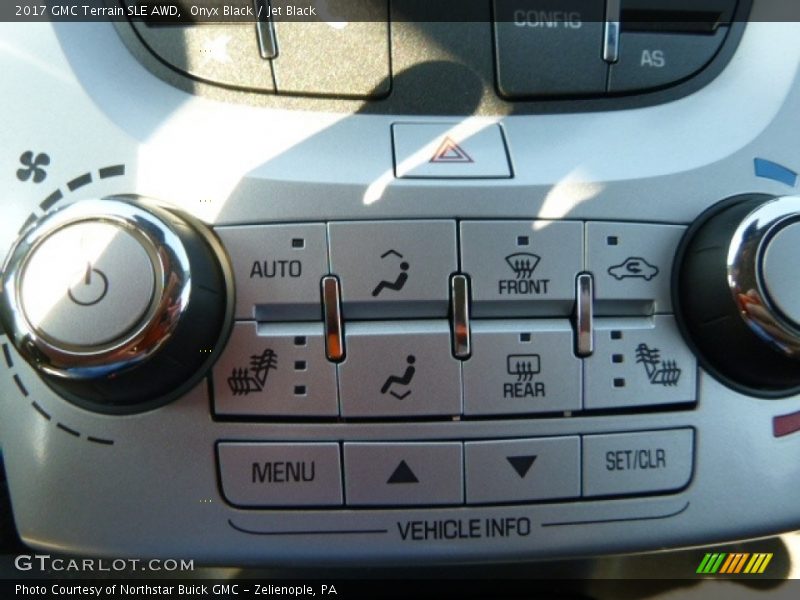 Onyx Black / Jet Black 2017 GMC Terrain SLE AWD
