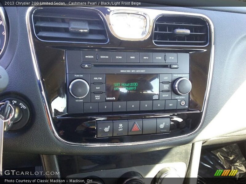 Cashmere Pearl / Black/Light Frost Beige 2013 Chrysler 200 Limited Sedan
