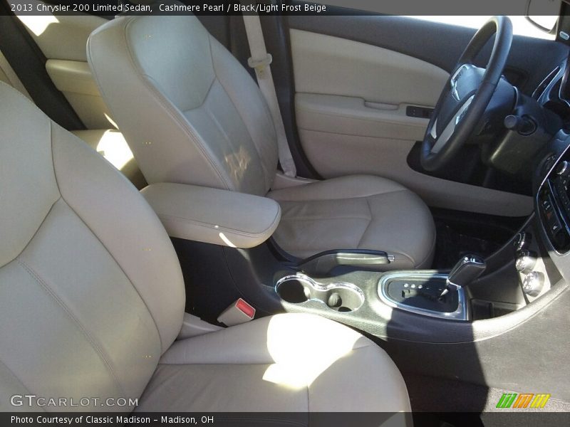 Cashmere Pearl / Black/Light Frost Beige 2013 Chrysler 200 Limited Sedan