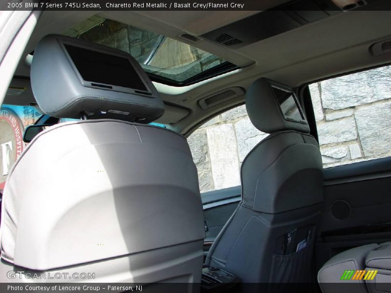 Chiaretto Red Metallic / Basalt Grey/Flannel Grey 2005 BMW 7 Series 745Li Sedan