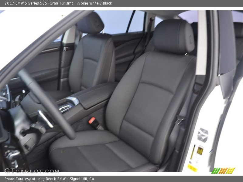 Alpine White / Black 2017 BMW 5 Series 535i Gran Turismo