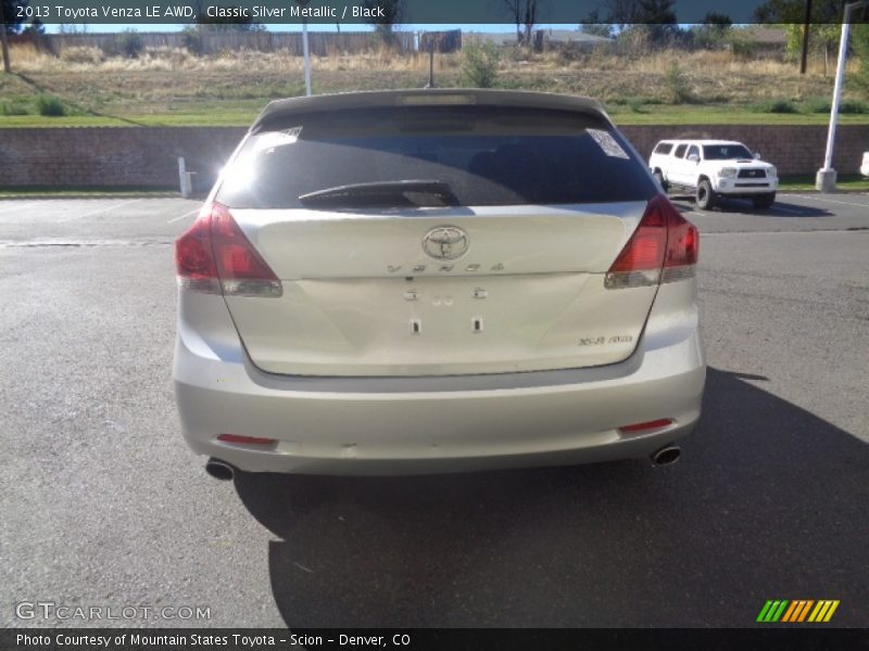 Classic Silver Metallic / Black 2013 Toyota Venza LE AWD