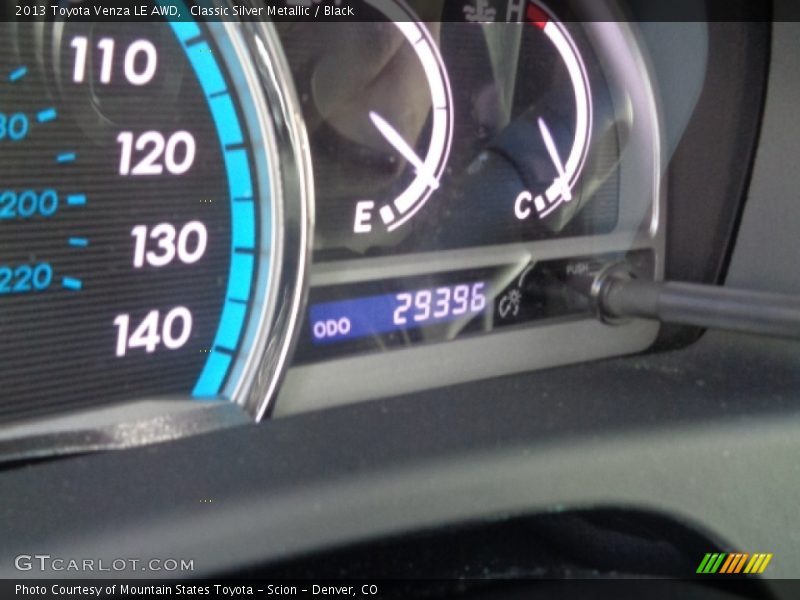 Classic Silver Metallic / Black 2013 Toyota Venza LE AWD