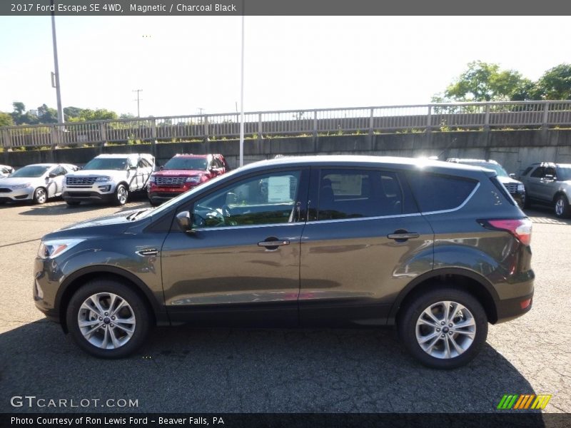 Magnetic / Charcoal Black 2017 Ford Escape SE 4WD