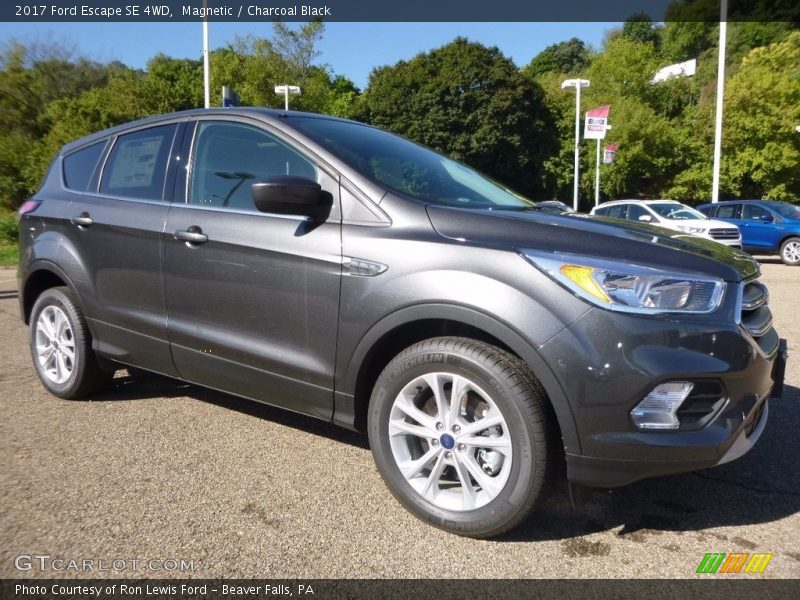 Magnetic / Charcoal Black 2017 Ford Escape SE 4WD
