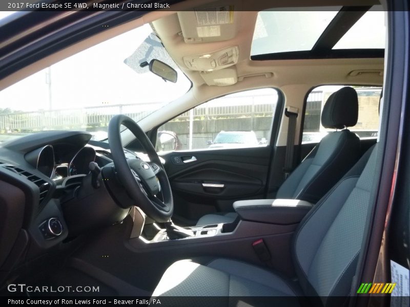 Magnetic / Charcoal Black 2017 Ford Escape SE 4WD